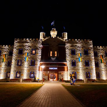 Legoland-kingdon-castle lighting
